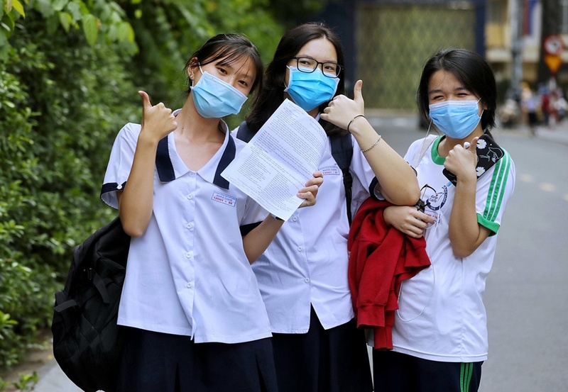 Nên học cao đẳng hay đại học