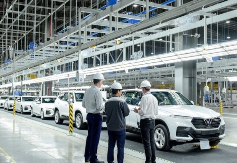 Mức lương ngành Công nghệ Kỹ thuật Ô tô là bao nhiêu?