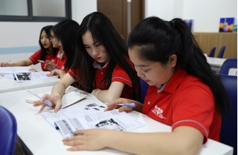 Ngành phiên dịch tiếng Anh thương mại học trường nào ở Hà Nội?