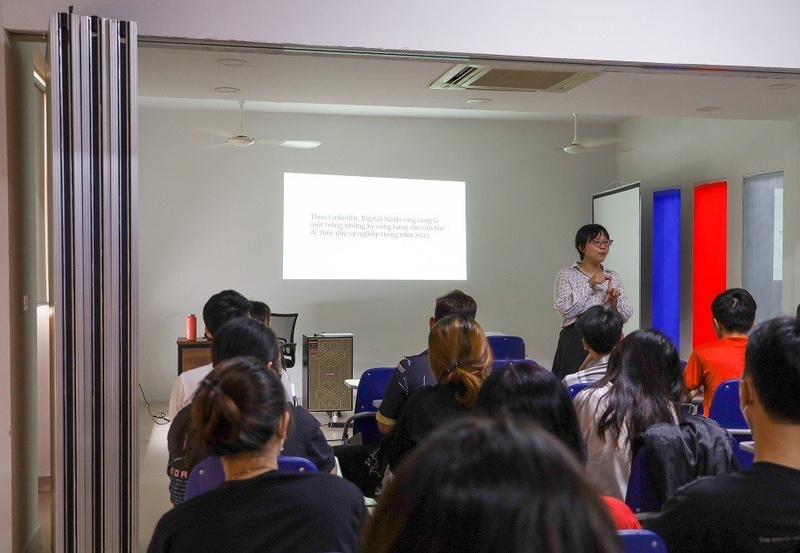 8 lí do nên học ngành Digital Marketing