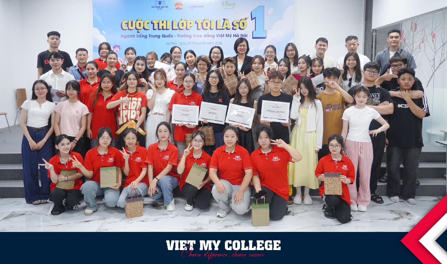 Chung kết “Lớp tôi là số 1” ngành Tiếng Trung Quốc