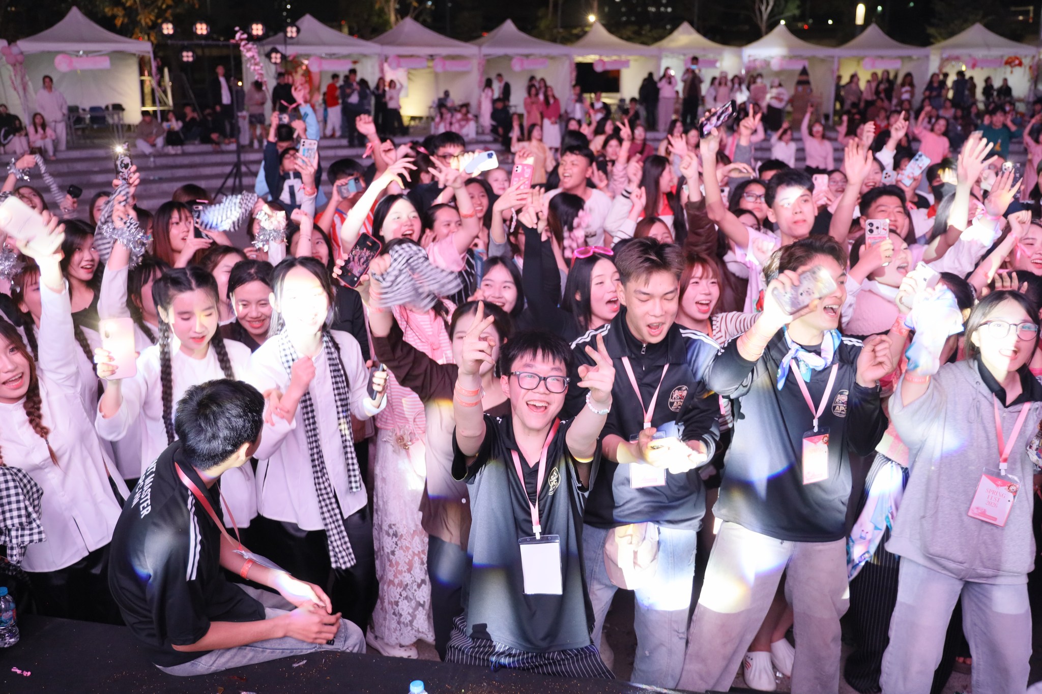 Spring Fest 2026: Sức trẻ sinh viên Việt Mỹ bùng nổ tại “Xuân Khởi Sắc”