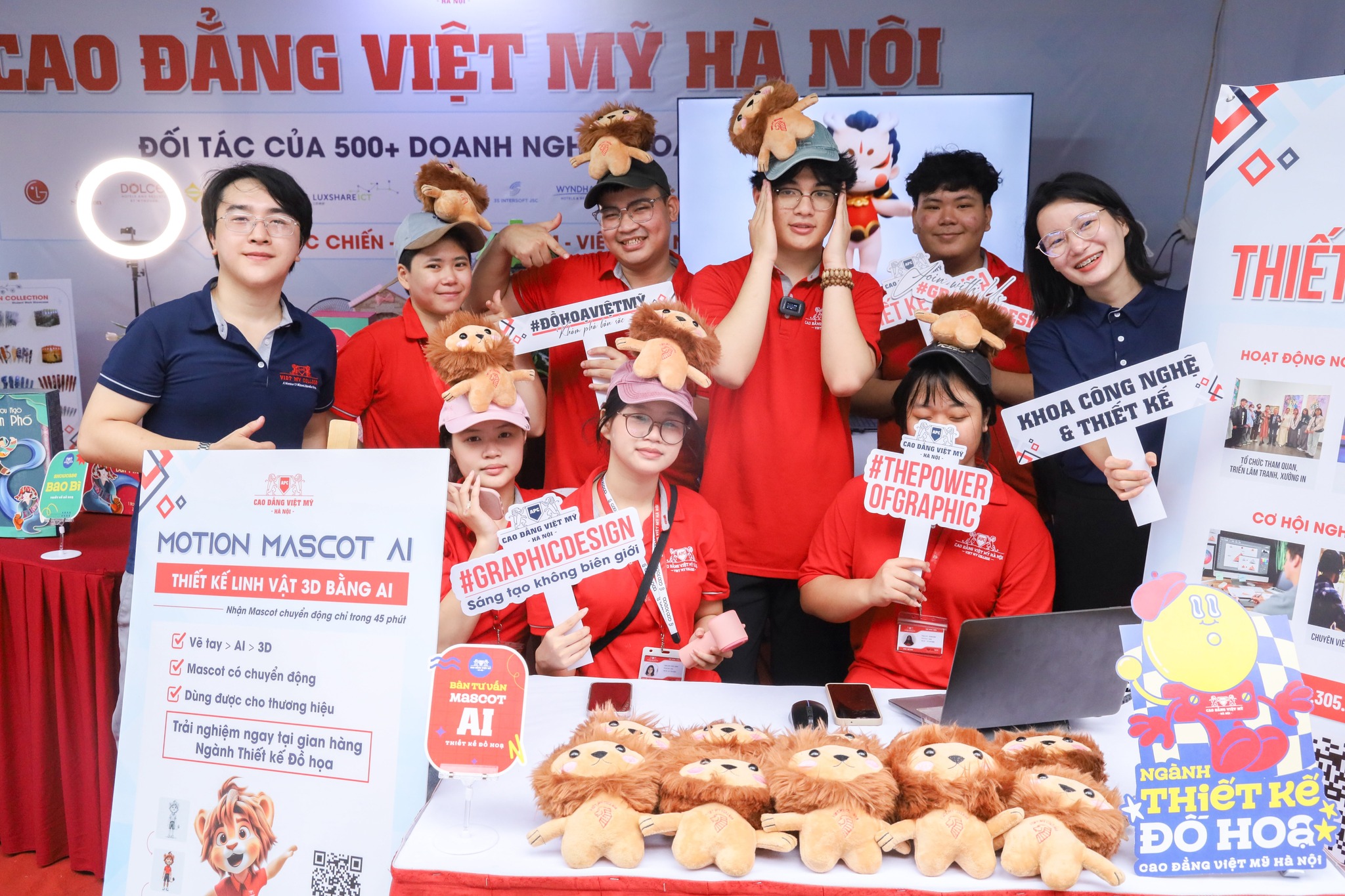 Showcase ngành Thiết kế Đồ họa Việt Mỹ gây ấn tượng tại Ngày hội GDNN Thủ đô 2026