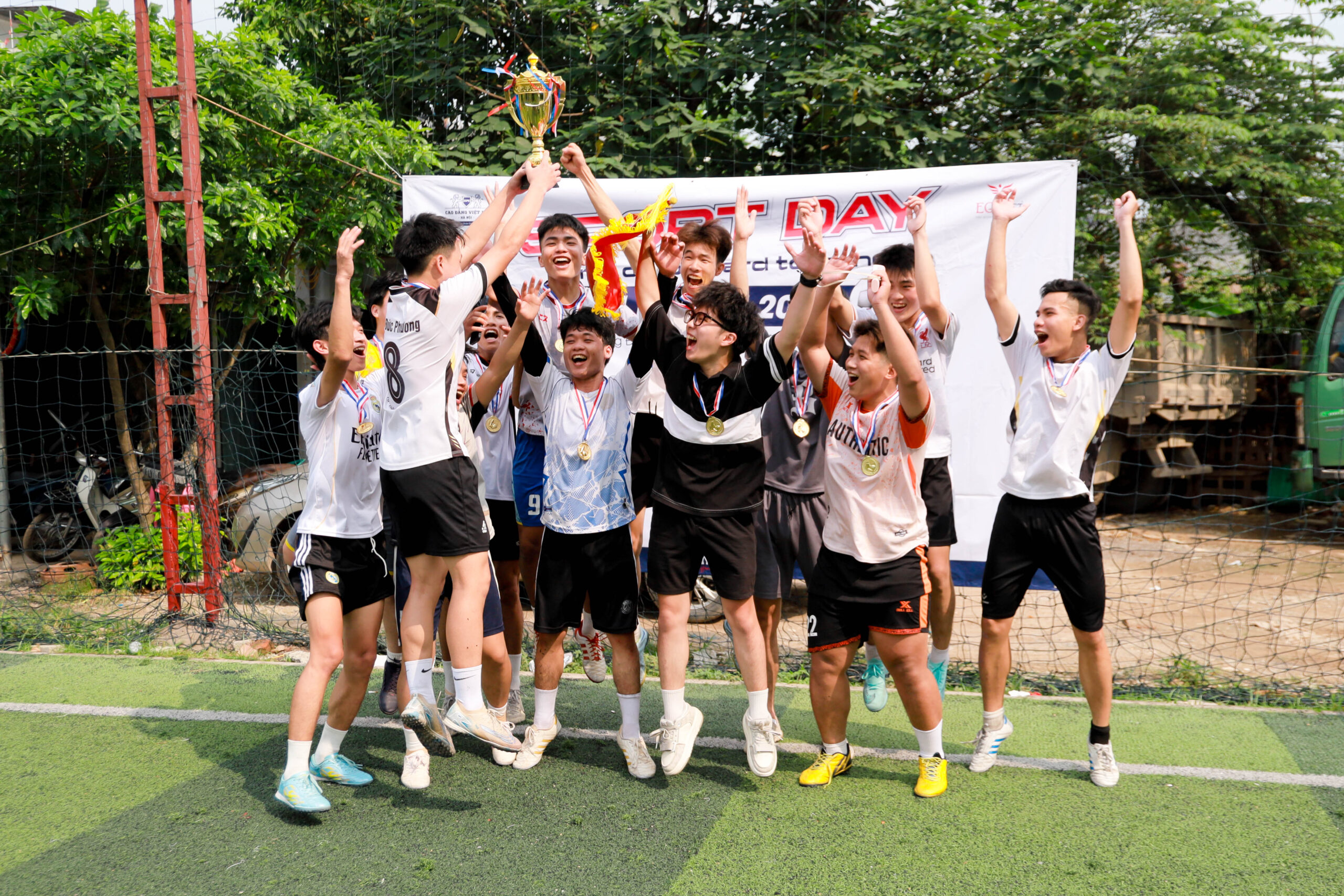 Bế mạc LION LEAGUE 2026: FC DEVELOPER chính thức trở thành đương kim vô địch
