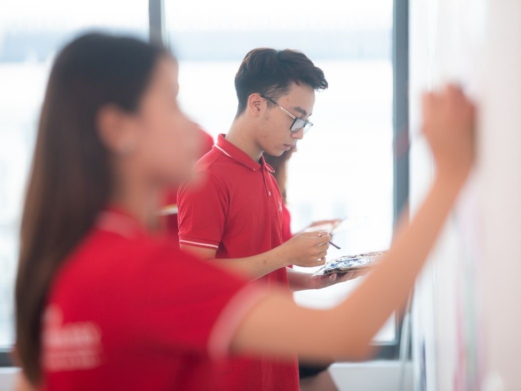 Ngành Thiết kế Đồ họa tại Cao đẳng Việt Mỹ Hà Nội có gì hấp dẫn?