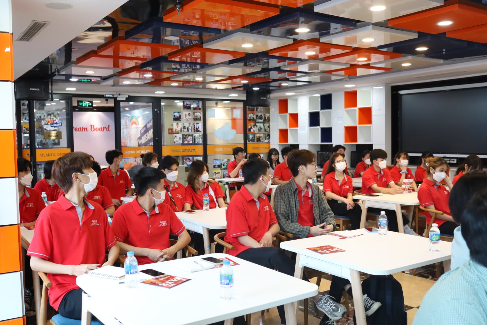 6 LÝ DO HỌC SINH LỰA CHỌN DU HỌC NGHỀ ĐỨC TẠI CAO ĐẲNG VIỆT MỸ HÀ NỘI SAU KHI TỐT NGHIỆP THPT