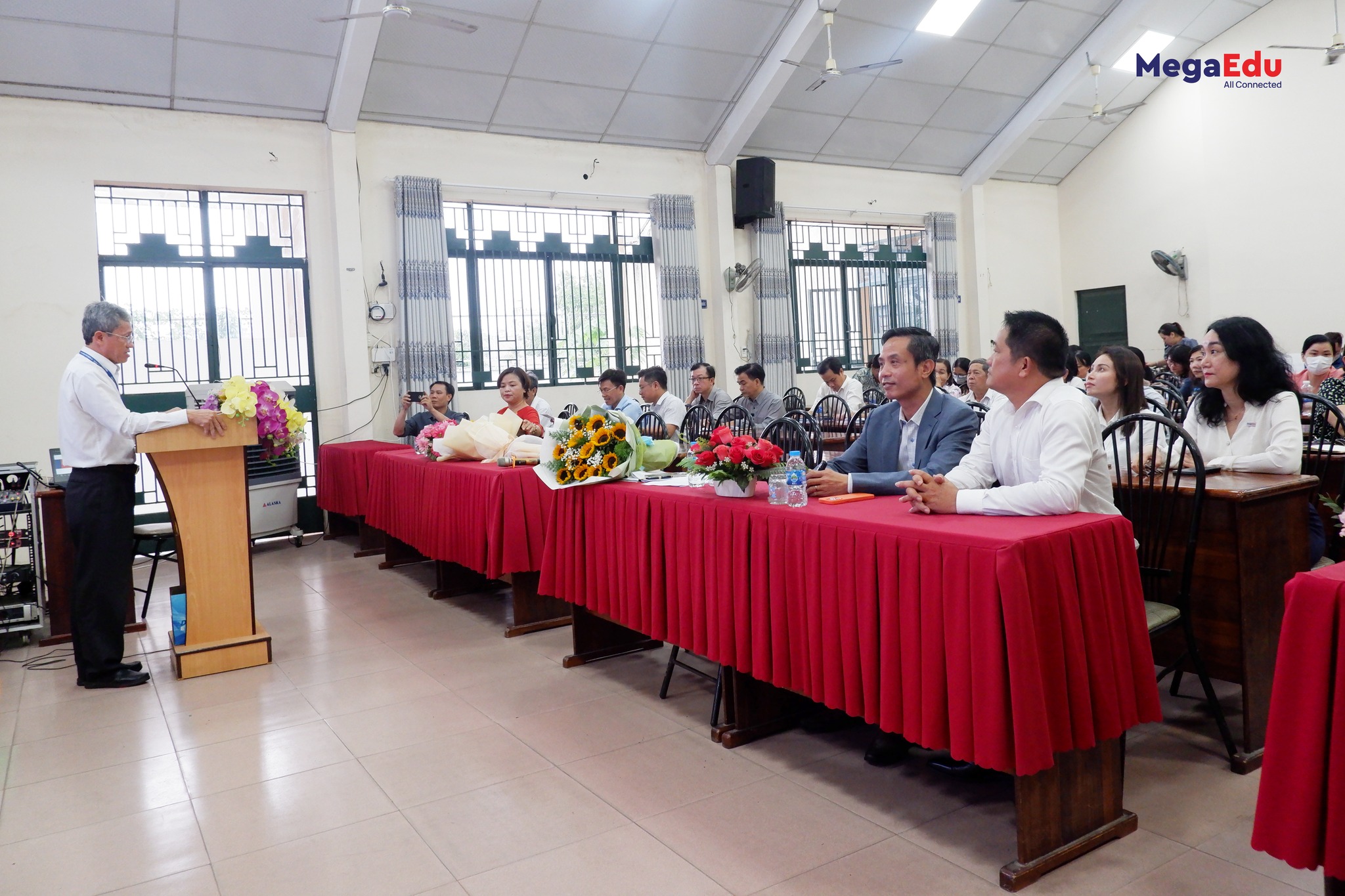 MegaEdu phối hợp cùng Phòng GD&ĐT Quận 12 tổ chức Hội thảo “Giải pháp chuyển đổi số trong giáo dục Tiểu học & THCS”