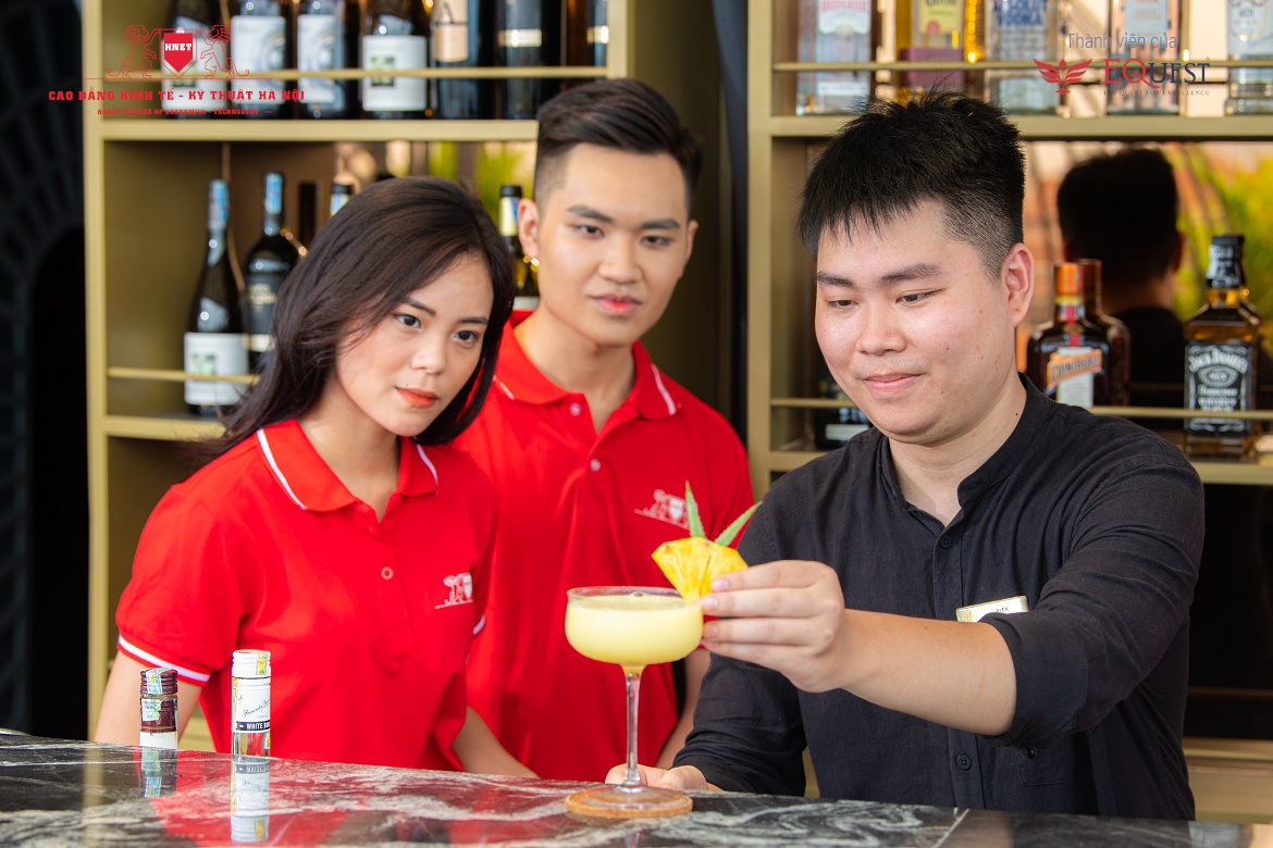 Quản trị khách sạn học trường nào tốt tại Hà Nội