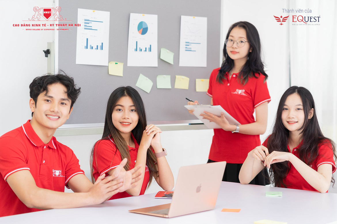 Xem tỷ lệ chọi những nhóm ngành Đại học năm 2021 ở đâu?
