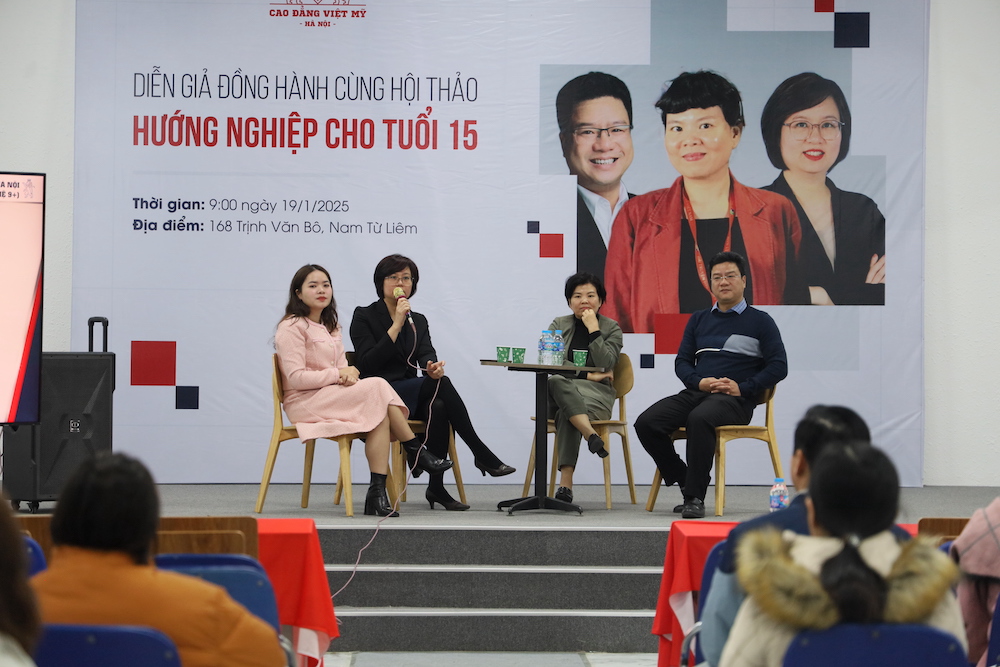 Phân hoá đầu ra theo năng lực và định hướng nghề cho học sinh