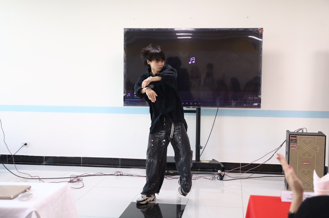 Ngày Hội Định Hướng Tư Vấn Nghề Nghiệp – Trường Cao Đẳng Việt Mỹ Hà Nội: Cơ Hội Gắn Kết Sinh Viên K24 với Thực Tế Nghề Nghiệp