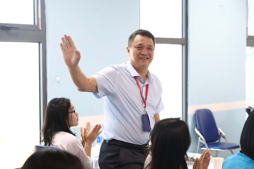 Ngày Hội Định Hướng Tư Vấn Nghề Nghiệp – Trường Cao Đẳng Việt Mỹ Hà Nội: Cơ Hội Gắn Kết Sinh Viên K24 với Thực Tế Nghề Nghiệp
