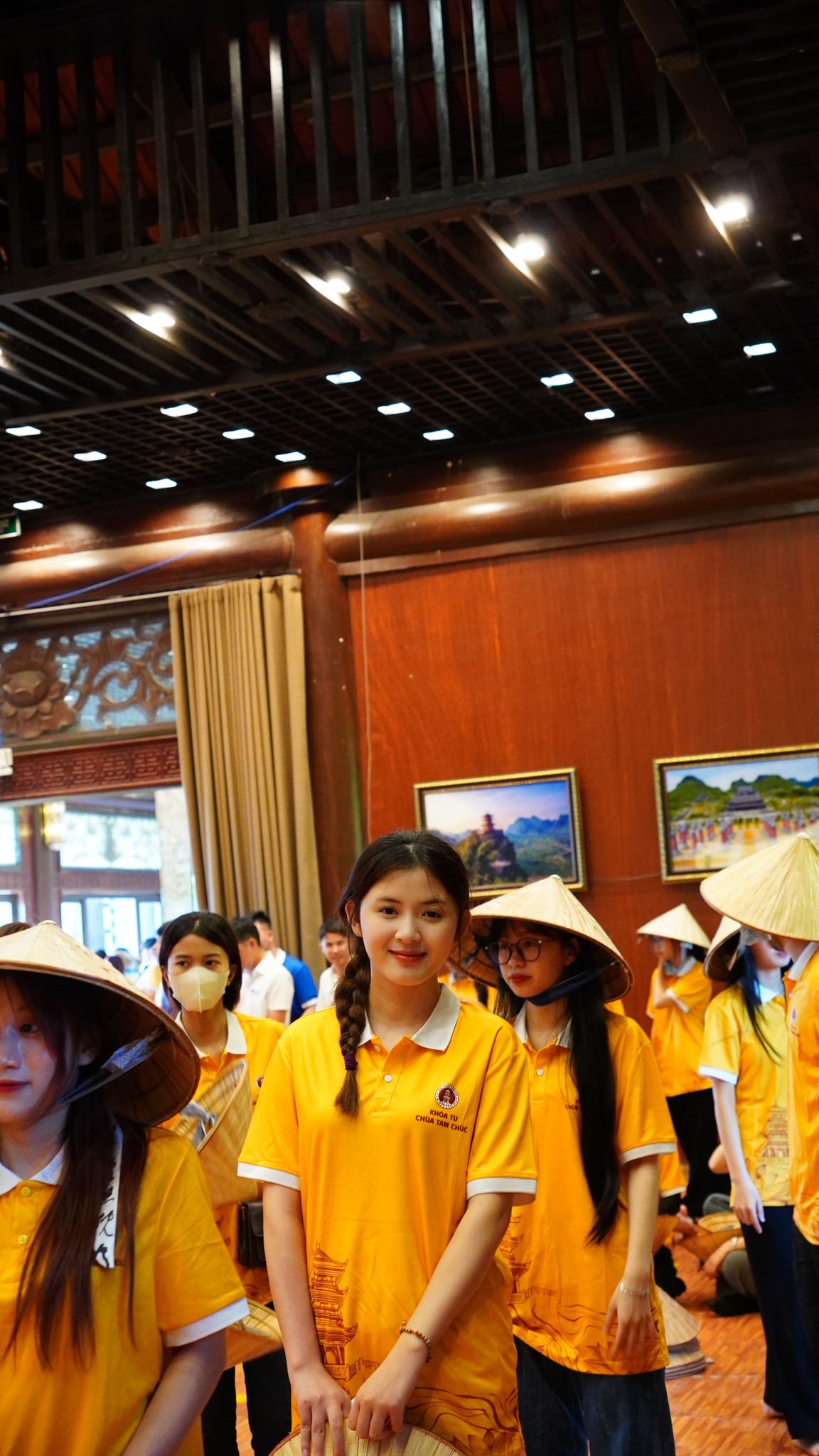 Sinh viên Việt Mỹ Hà Nội tham quan và tham dự lễ Vu Lan 2024 tại chùa Tam Chúc - Hà Nam