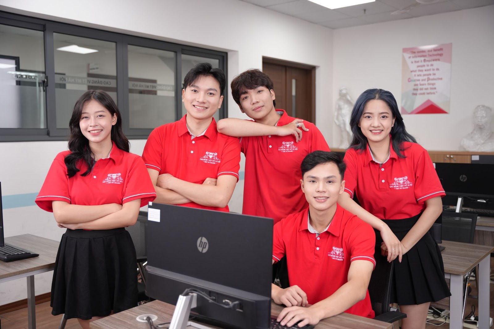 Học Quản Trị Khách Sạn Cần Những Gì? Những Kỹ Năng Và Kiến Thức Cần Thiết