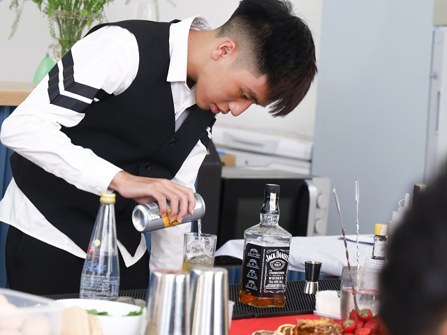 Tổng quan các ngành nghề hot hiện nay tại Cao đẳng Việt Mỹ Hà Nội